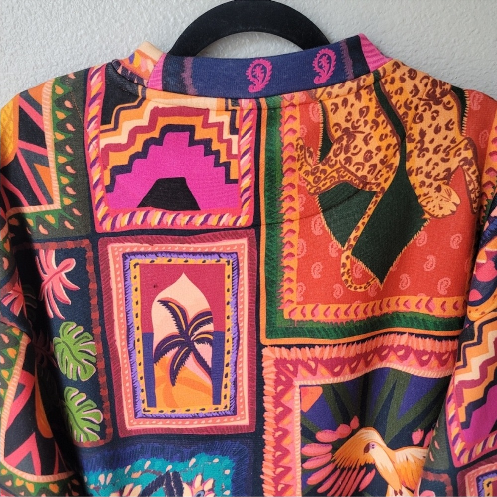 Farm Rio Mixed Scarves Patchwork Sweatshirt Bird Tropical Print Boxy Pullover 🐆 - Picture 5 of 7
